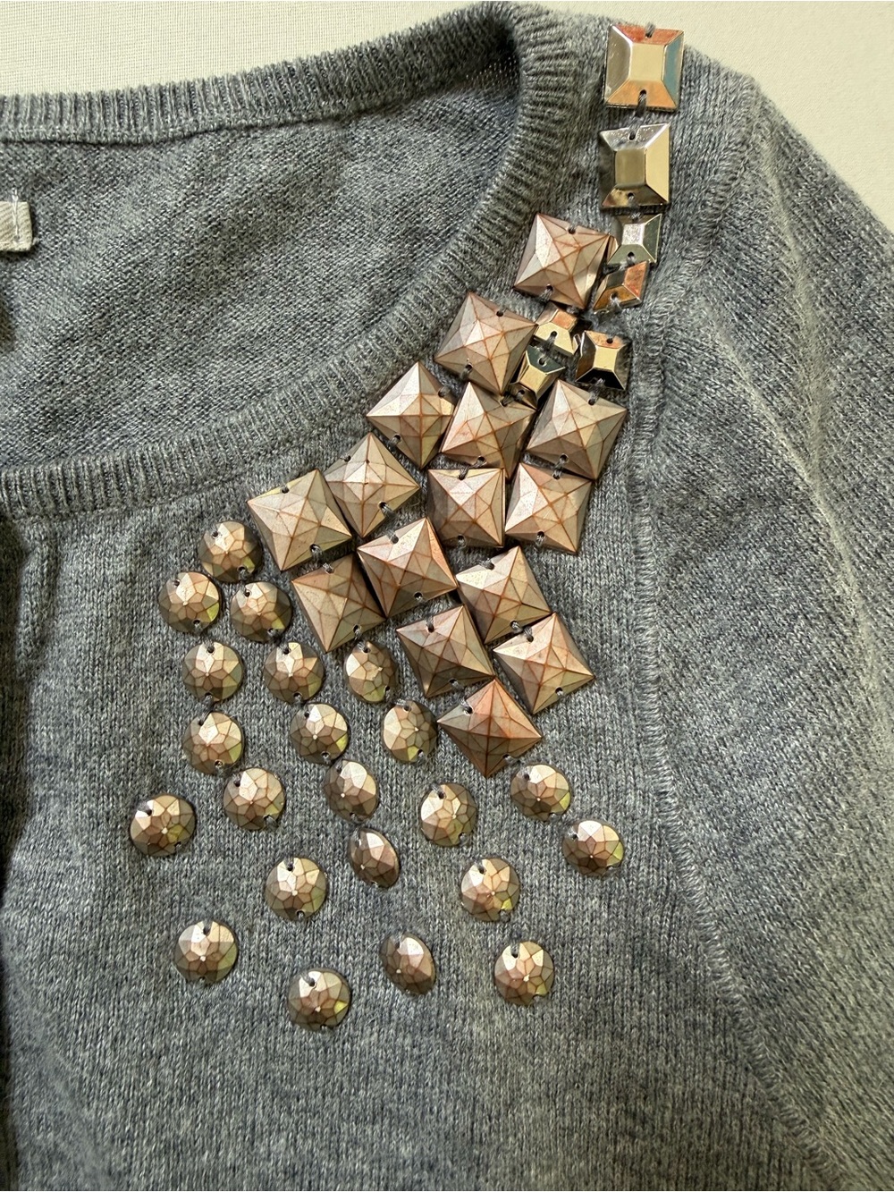 2000s Urban Outfitters Ecote Gray Short-Sleeve Cardigan with Beading Size Small